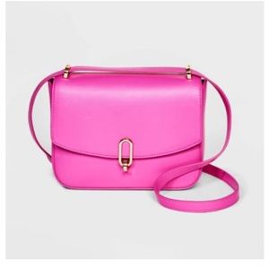 ✨NWT✨ Refined Crossbody Bag - Hot Pink